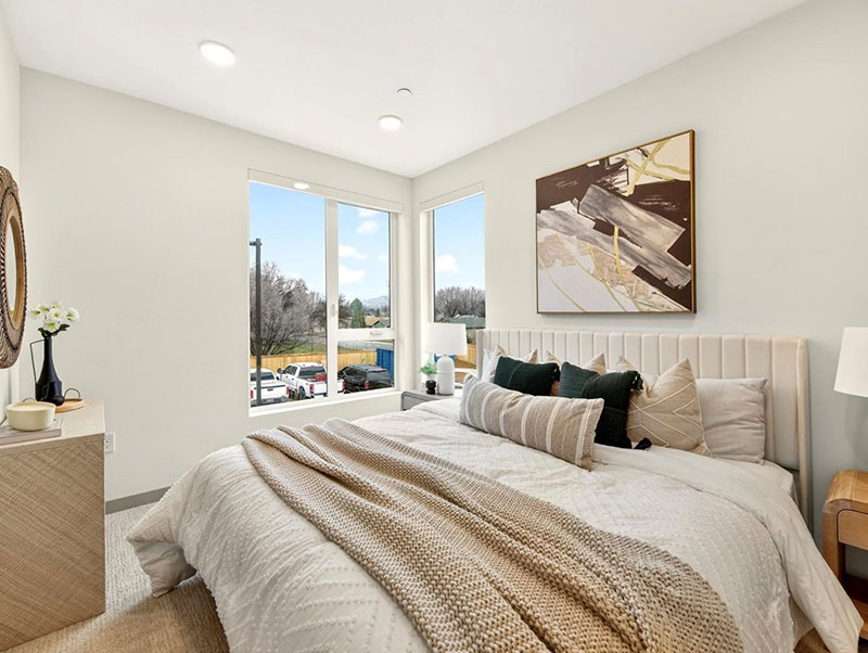 The Ivywild primary bedroom